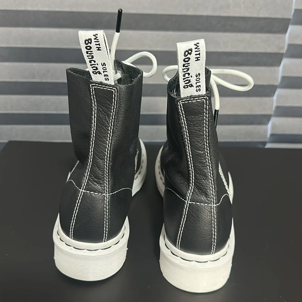 DR MARTENS 1460 PASCAL BW BOOTS - Picture 6 of 16